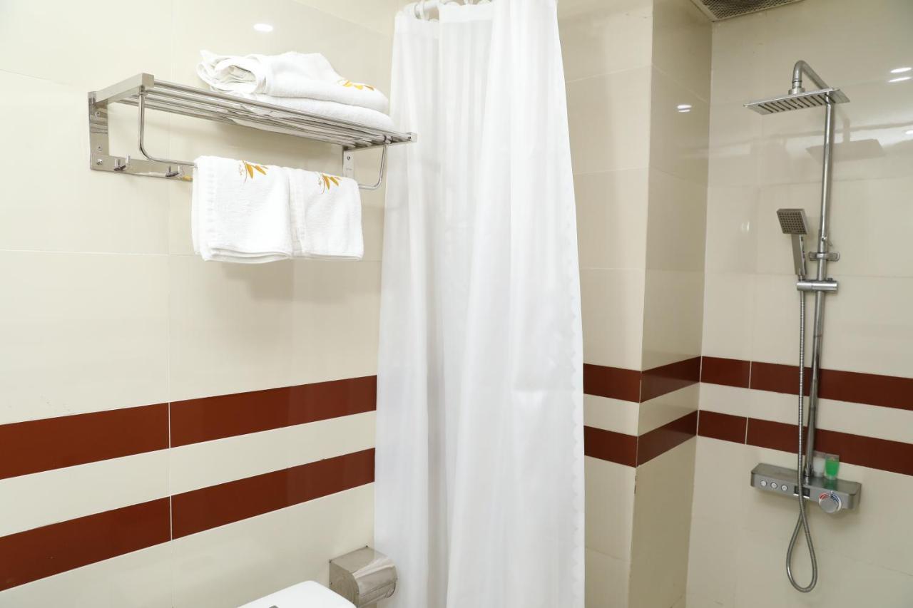 Thanh Vinh Hotel & Apartment ホーチミン市 エクステリア 写真